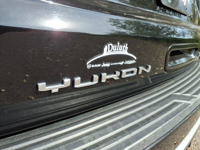 Used 2021 GMC Yukon XL Denali w/ Denali Premium Package image 7