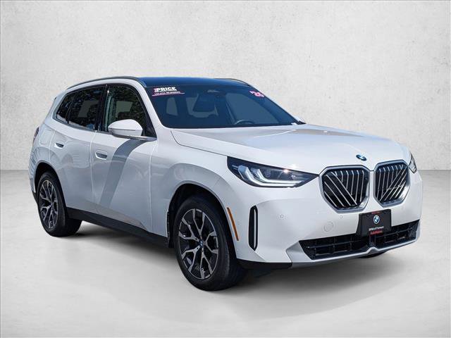 Used 2026 BMW X3 xDrive30i w/ Premium Package AWD/4WD image 3