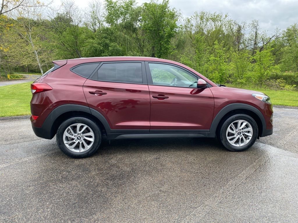 Used 2016 Hyundai Tucson SE FWD image 2