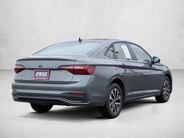 Used 2024 Volkswagen Jetta S image 5