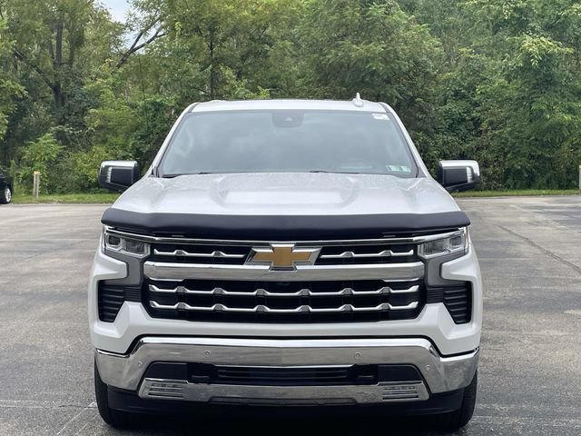Used 2022 Chevrolet Silverado 1500 LTZ w/ LTZ Premium Package AWD/4WD image 9