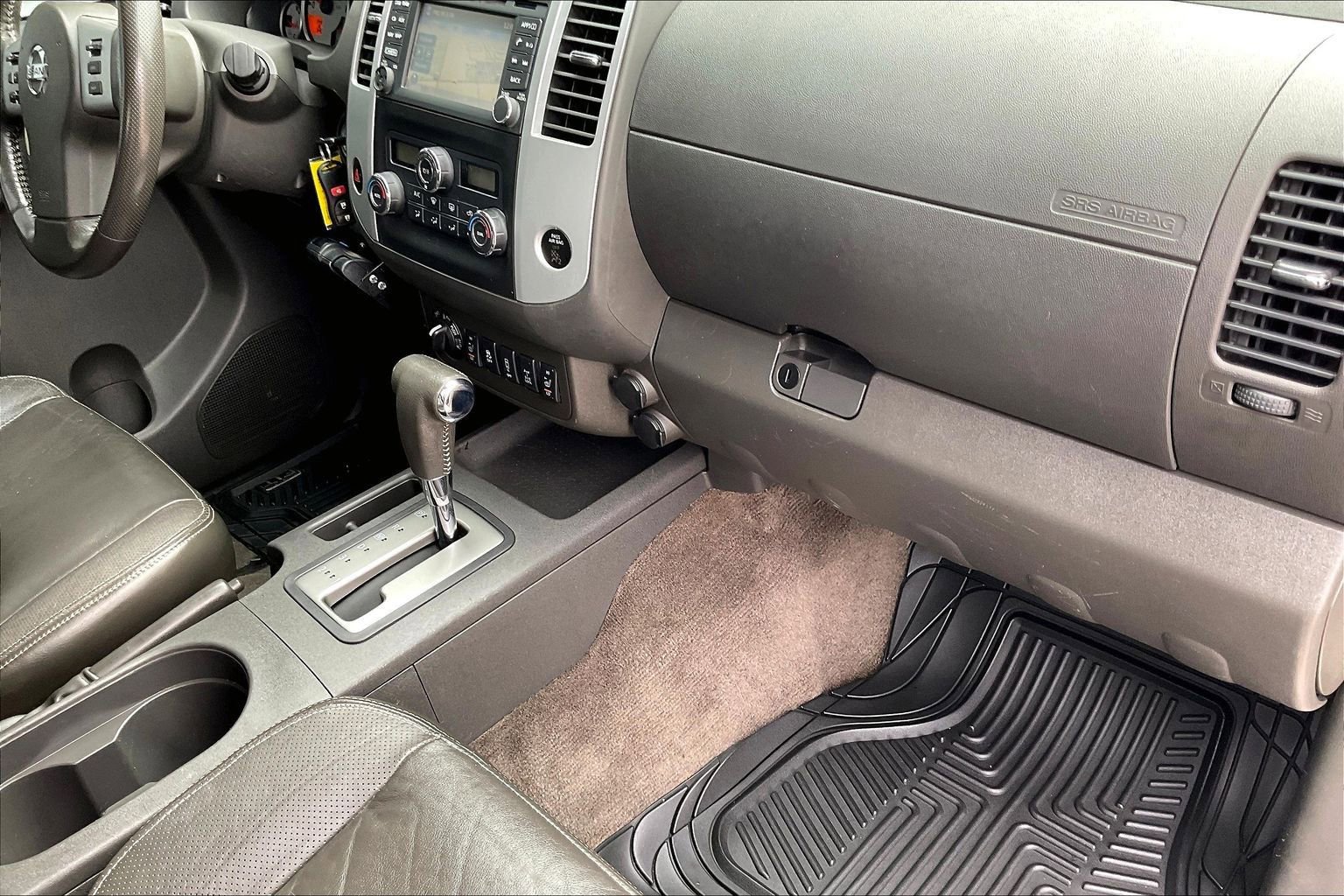 Used 2014 Nissan Frontier PRO-4X w/ Pro-4x Luxury Package image 20