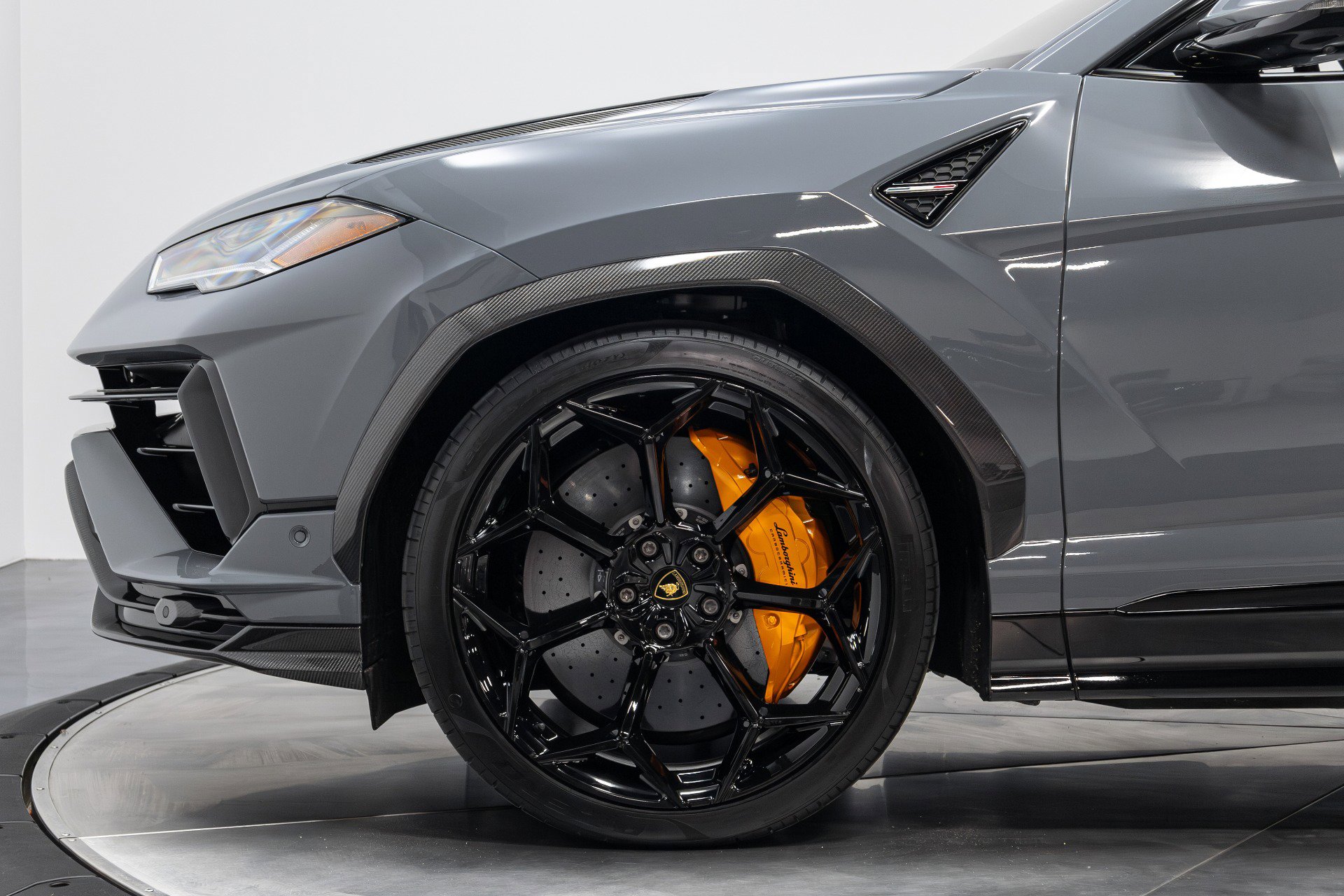 Used 2023 Lamborghini Urus Performante image 44