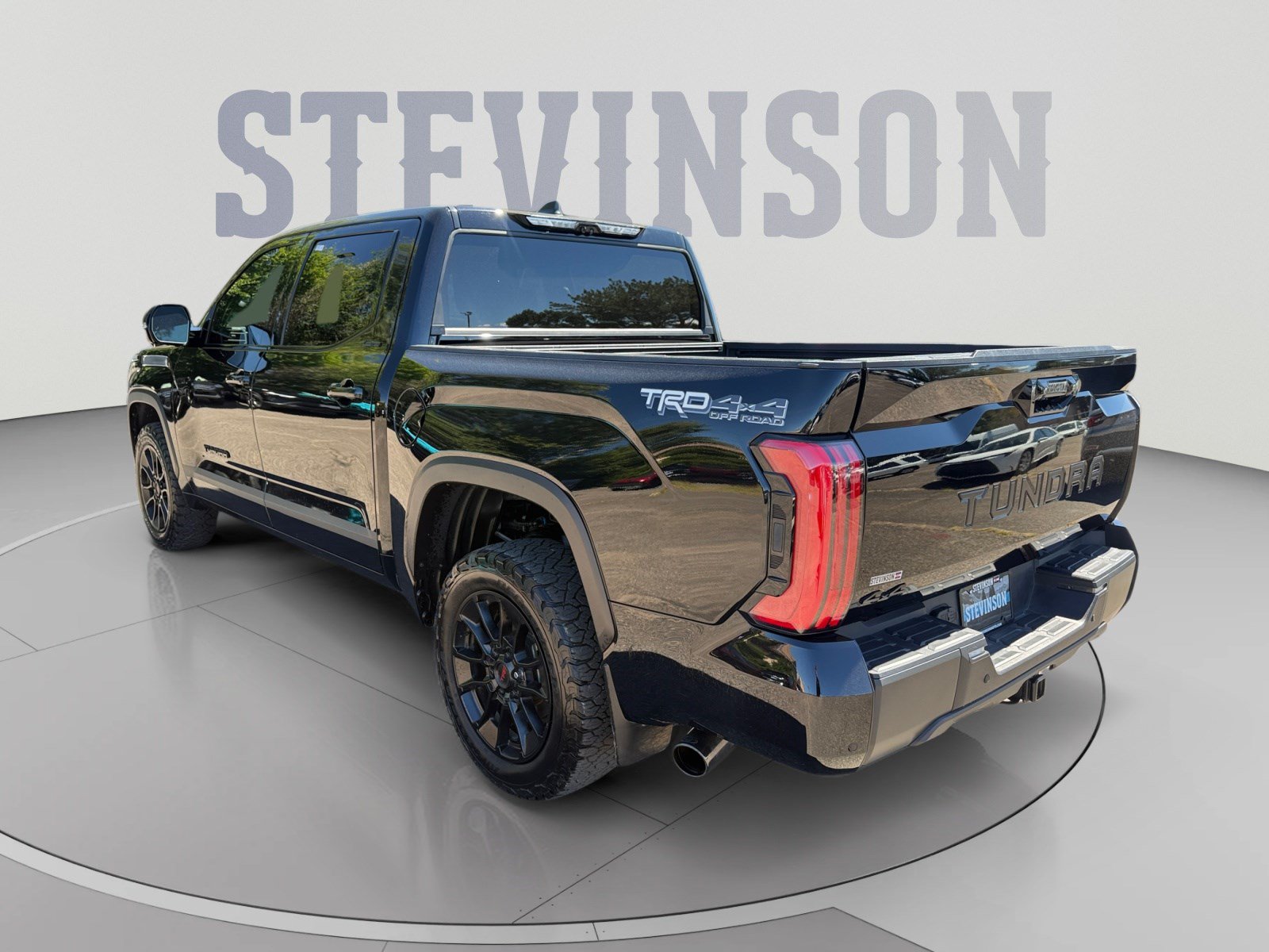 Used 2026 Toyota Tundra Limited w/ TRD Off-Road Package AWD/4WD image 3