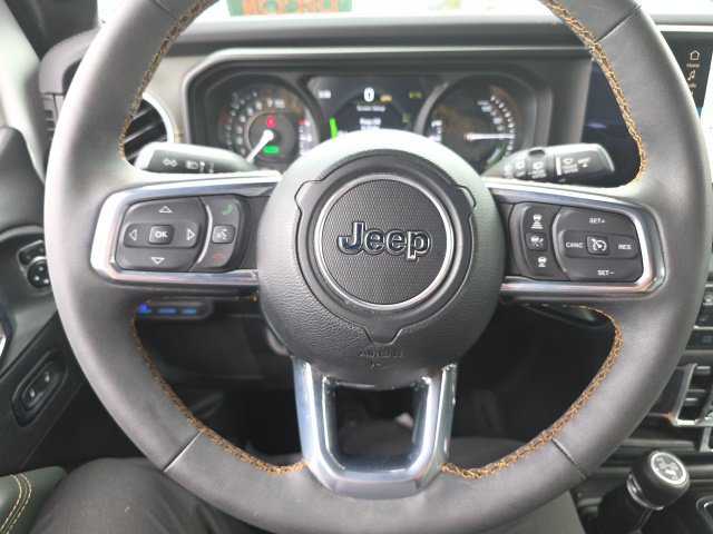 Used 2024 Jeep Wrangler High Altitude AWD/4WD image 20