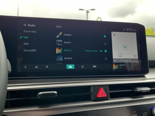 Used 2024 Kia Sorento S FWD image 21
