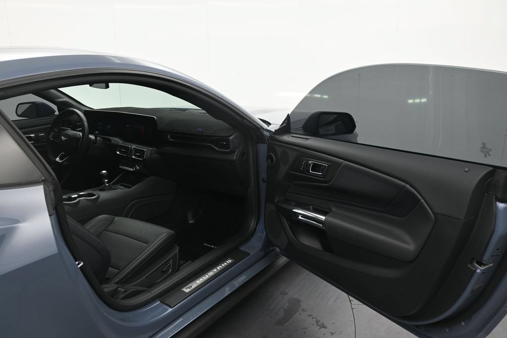 Used 2024 Ford Mustang GT Premium RWD image 15