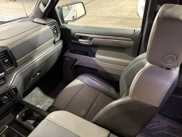 Used 2024 Chevrolet Silverado 1500 ZR2 w/ Technology Package image 29