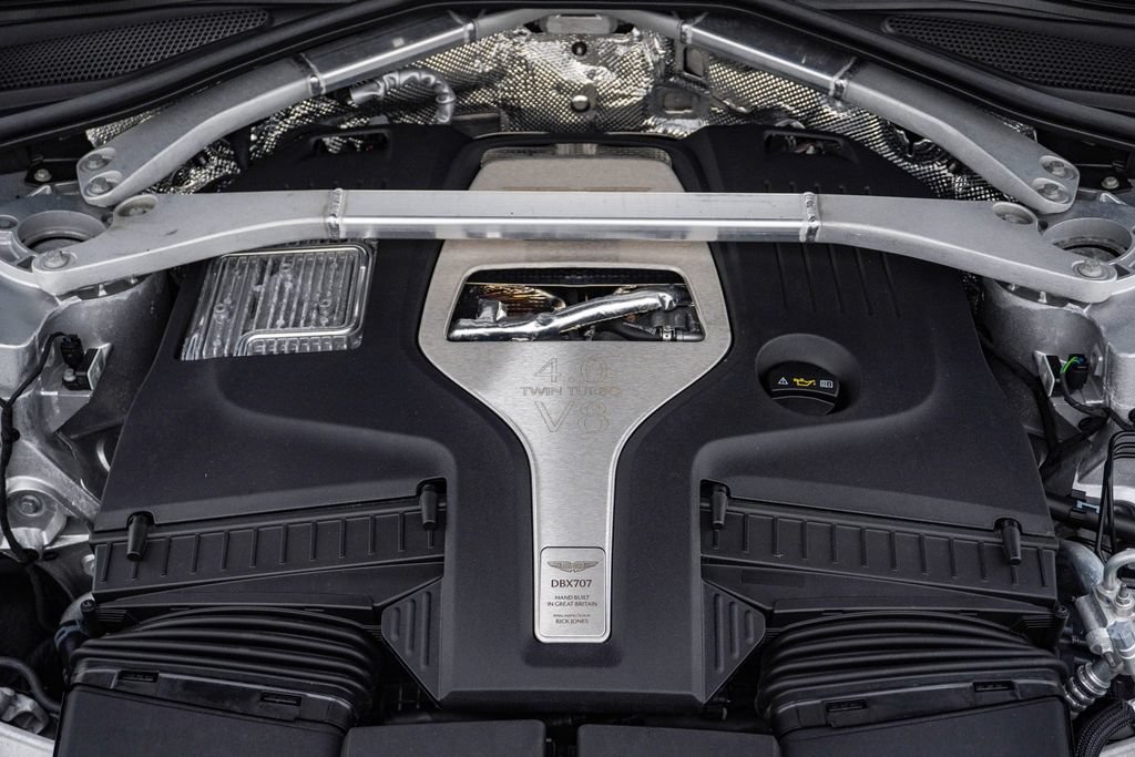 Used 2025 Aston Martin DBX 707 AWD/4WD image 34