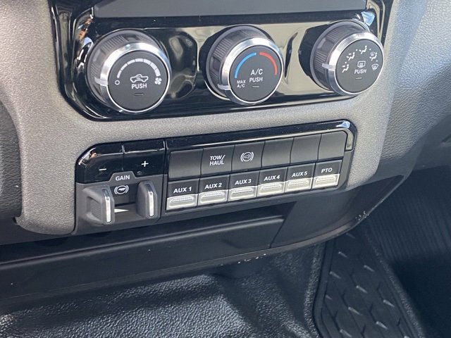 New 2026 RAM 5500 Tradesman w/ Chrome Appearance Group image 19