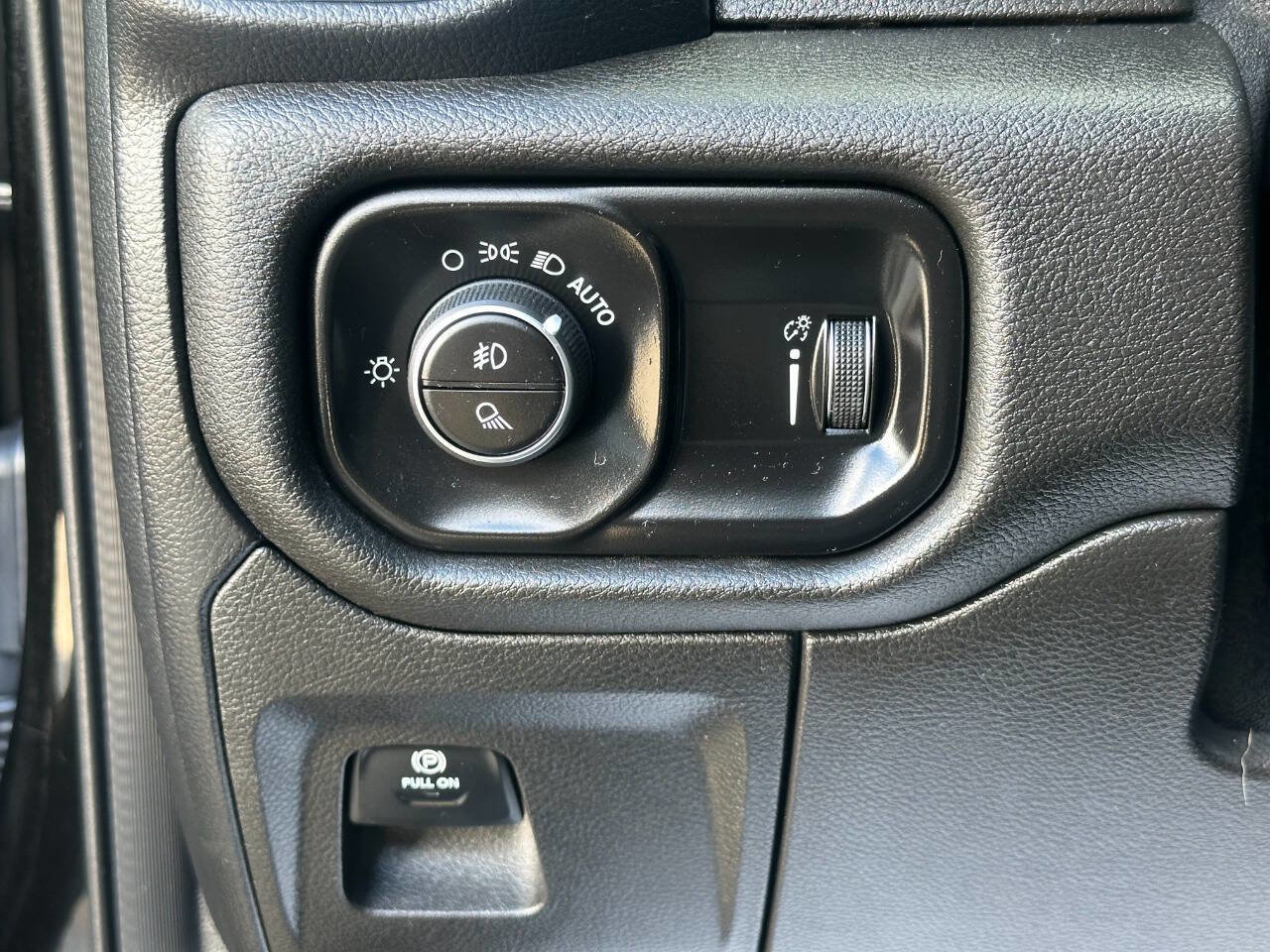 Used 2020 RAM 1500 Big Horn image 29