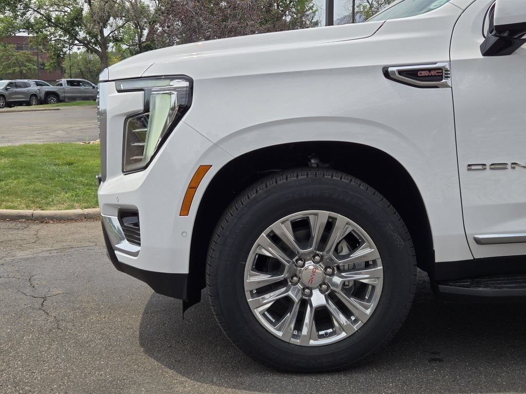 New 2026 GMC Yukon XL Denali w/ LPO, Floor Liner Package AWD/4WD image 6