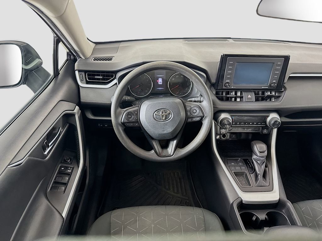 Used 2021 Toyota RAV4 XLE image 15
