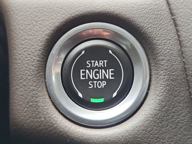 Used 2021 Chevrolet Suburban Z71 AWD/4WD image 16