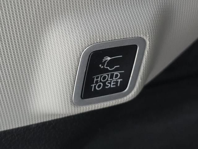 Used 2023 Jeep Grand Cherokee Summit w/ Adv Protech Group IV RWD image 14