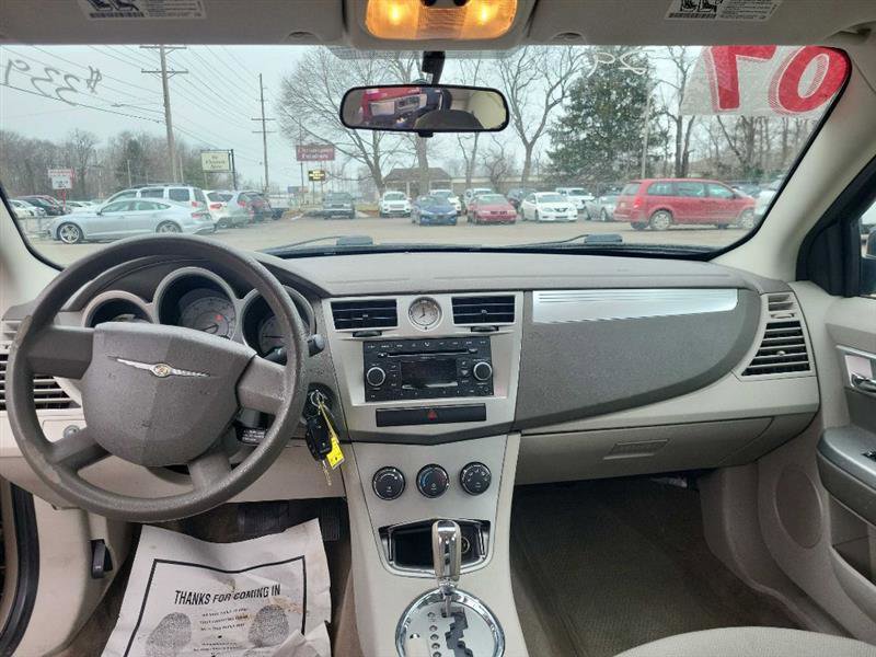 Used 2007 Chrysler Sebring Touring image 9