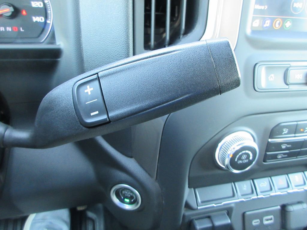 Used 2024 GMC Sierra 2500 Pro w/ Convenience Package image 29