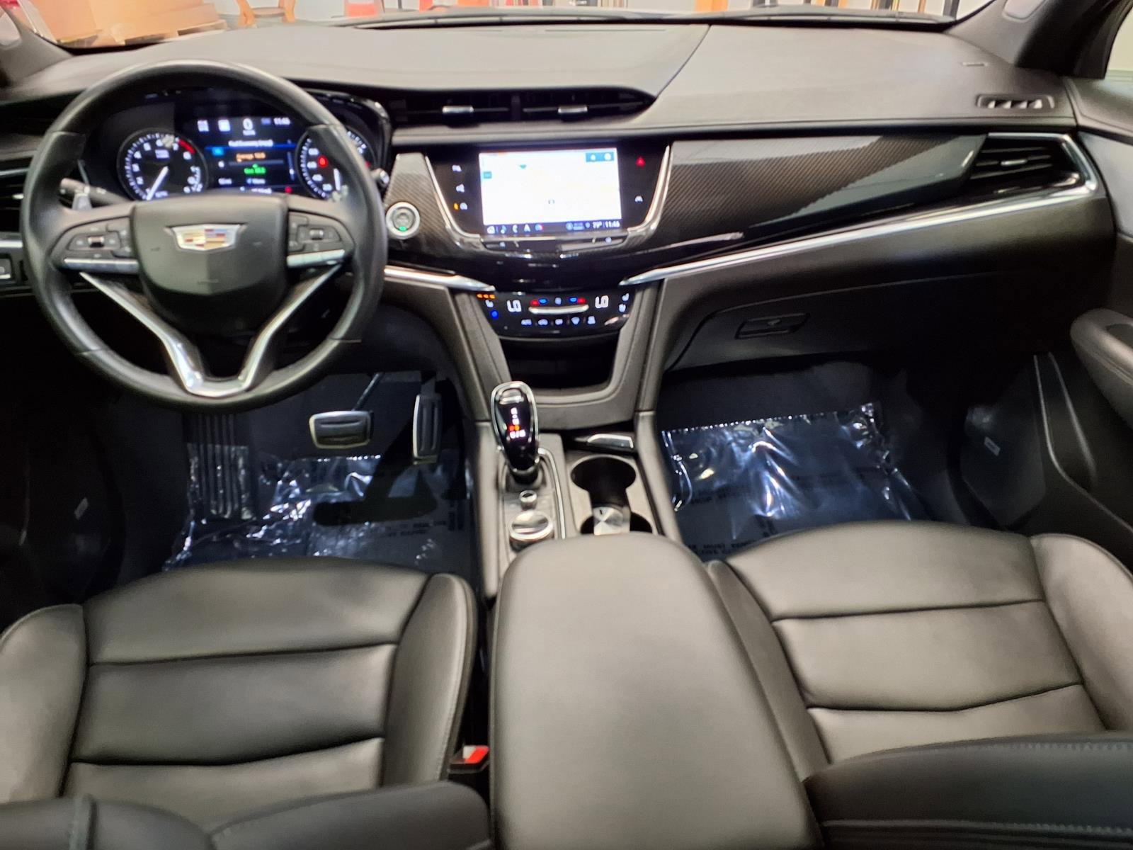 Certified 2023 Cadillac XT6 Sport w/ Technology Package AWD/4WD image 16
