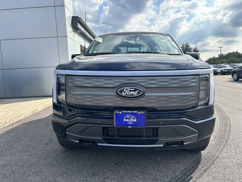 New 2025 Ford F150 Lightning Lariat image 7