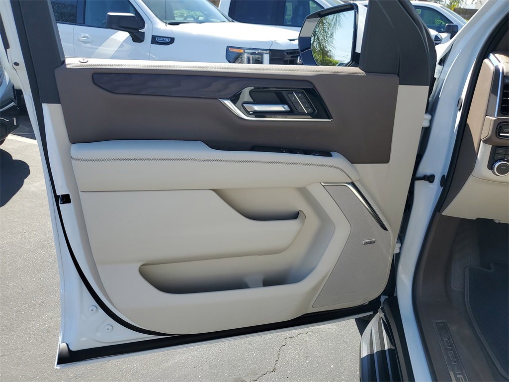 New 2026 GMC Yukon XL Denali image 14
