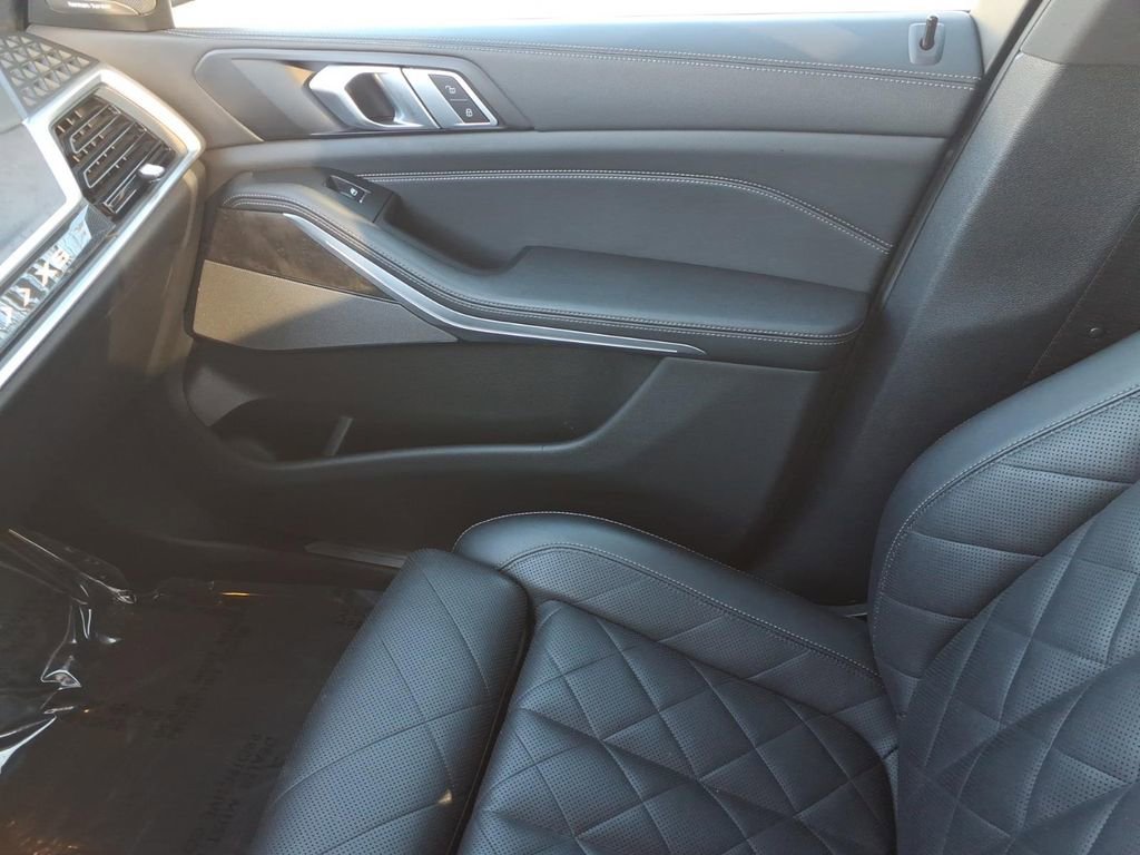 Used 2024 BMW X3 xDrive30i image 24