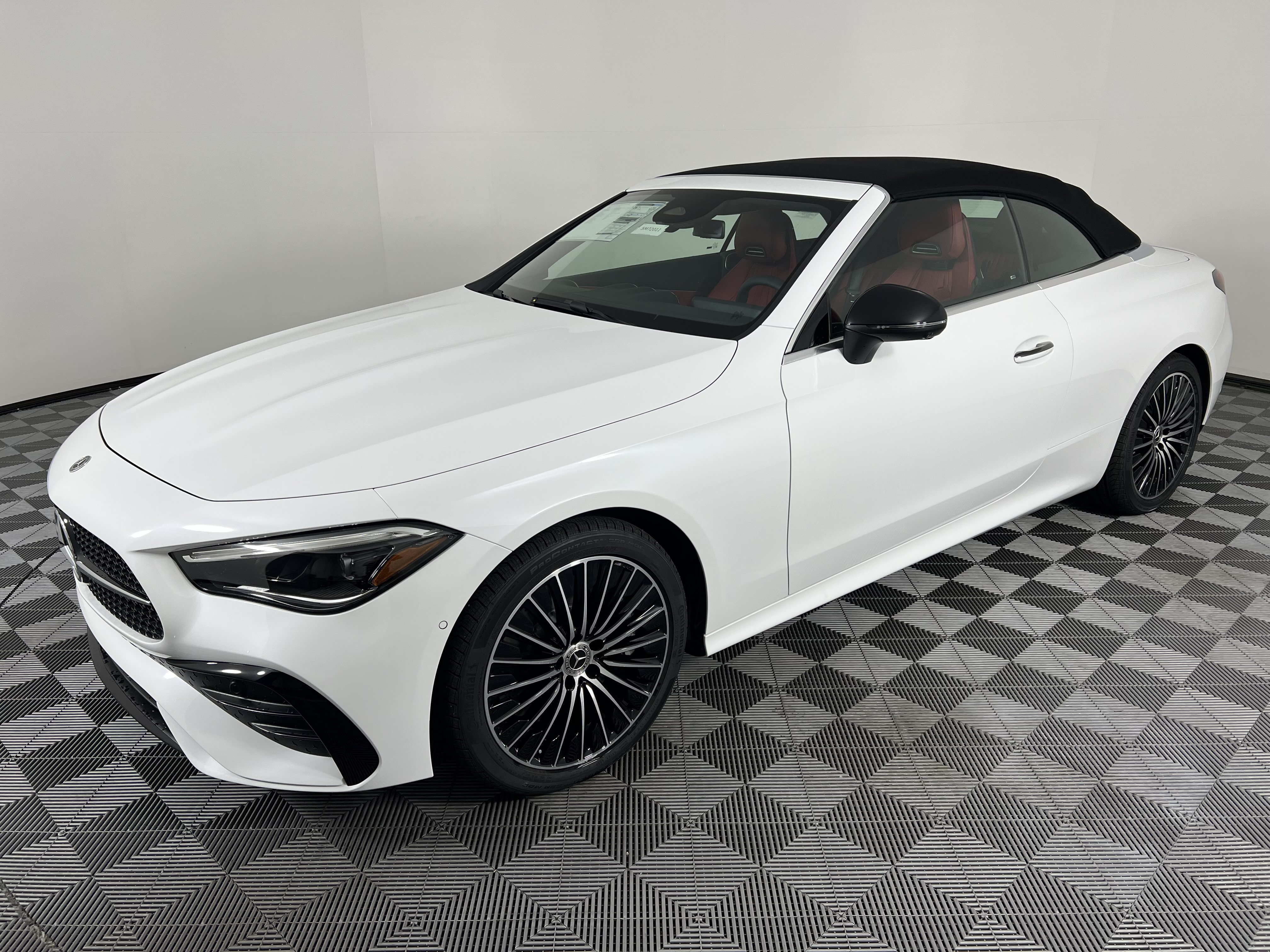 New 2027 Mercedes-Benz CLE 450 4MATIC Cabriolet image 8