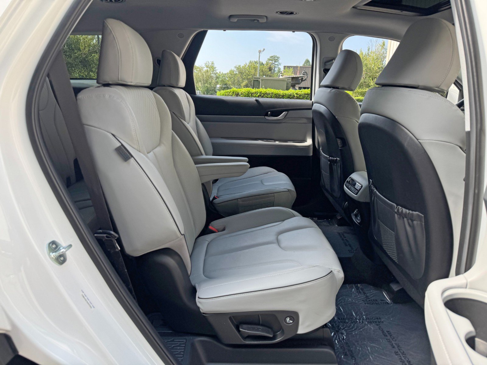 Used 2025 Hyundai Palisade SEL FWD image 37