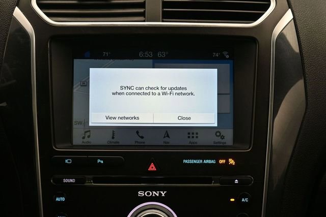 Used 2018 Ford Explorer Limited AWD/4WD image 24