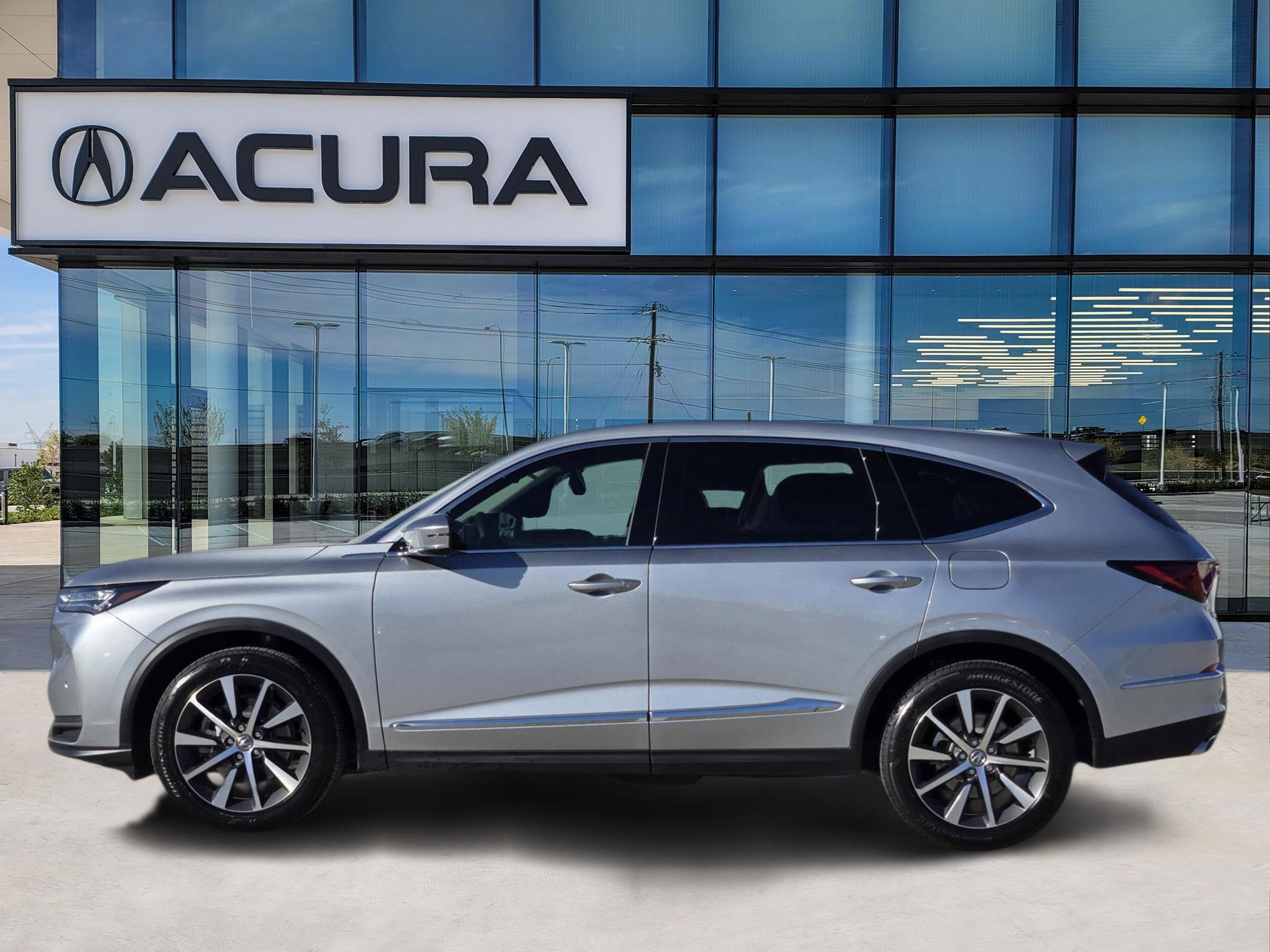 Certified 2026 Acura MDX w/ Technology Package image 3