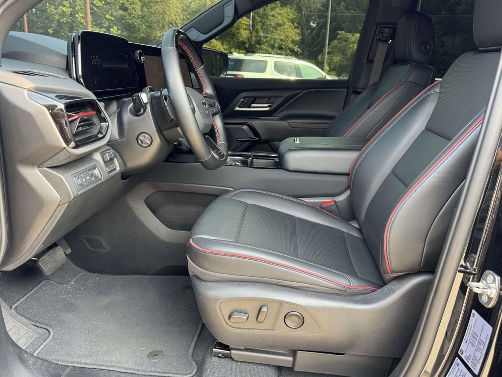 Used 2024 Chevrolet Silverado EV RST AWD/4WD image 19