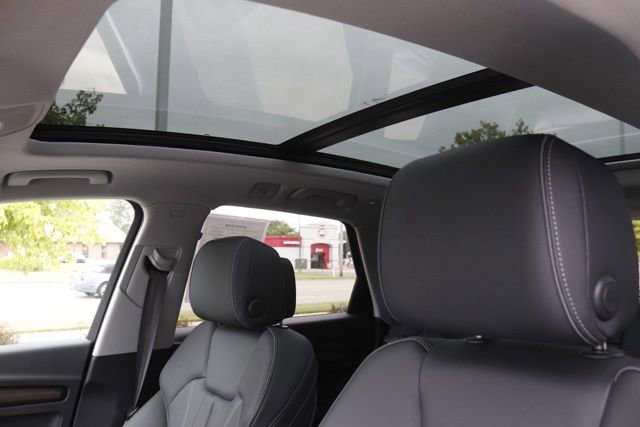 Used 2025 Audi Q5 2.0T Premium Plus image 16