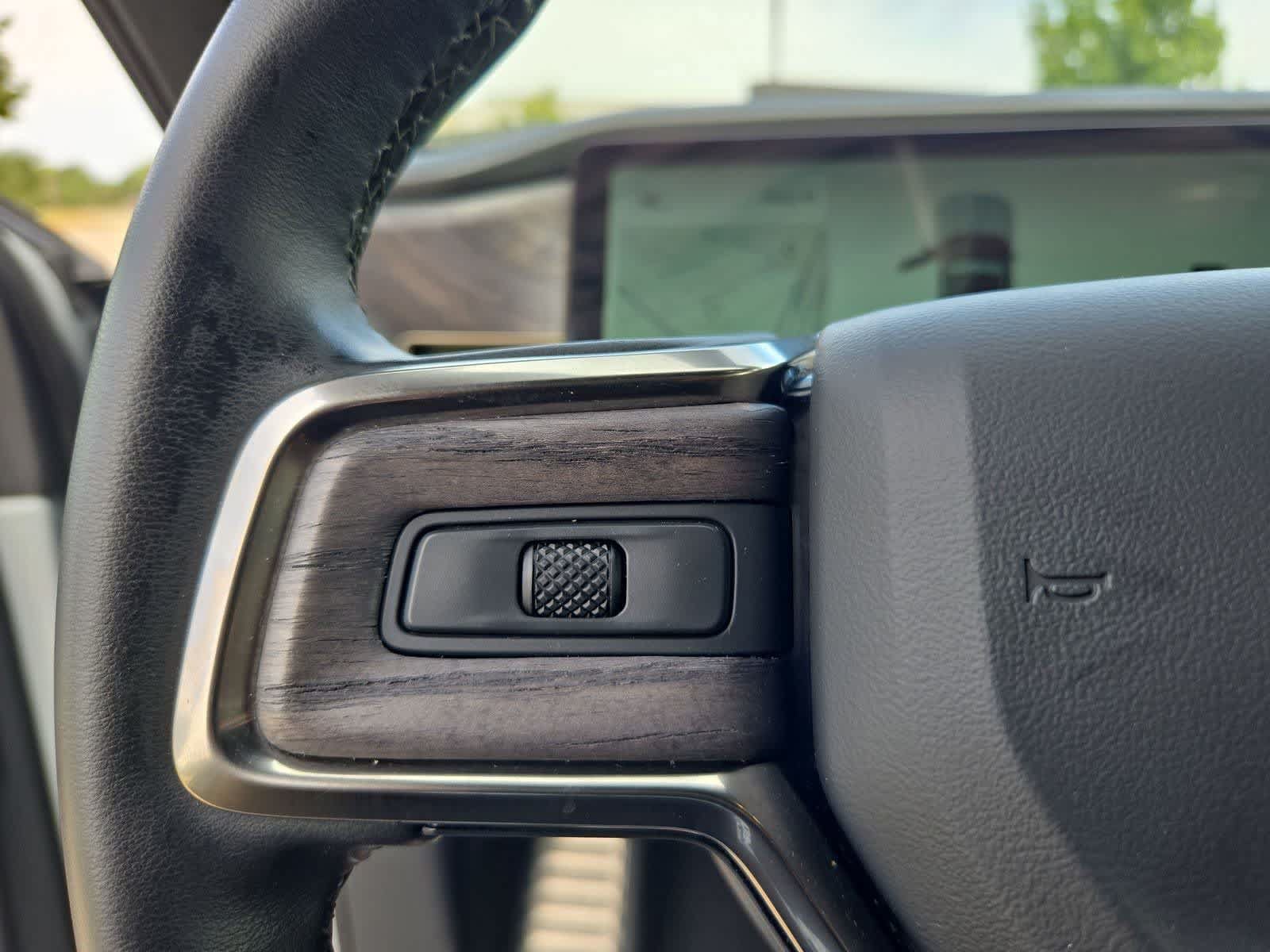 Used 2022 Rivian R1T Adventure AWD/4WD image 21