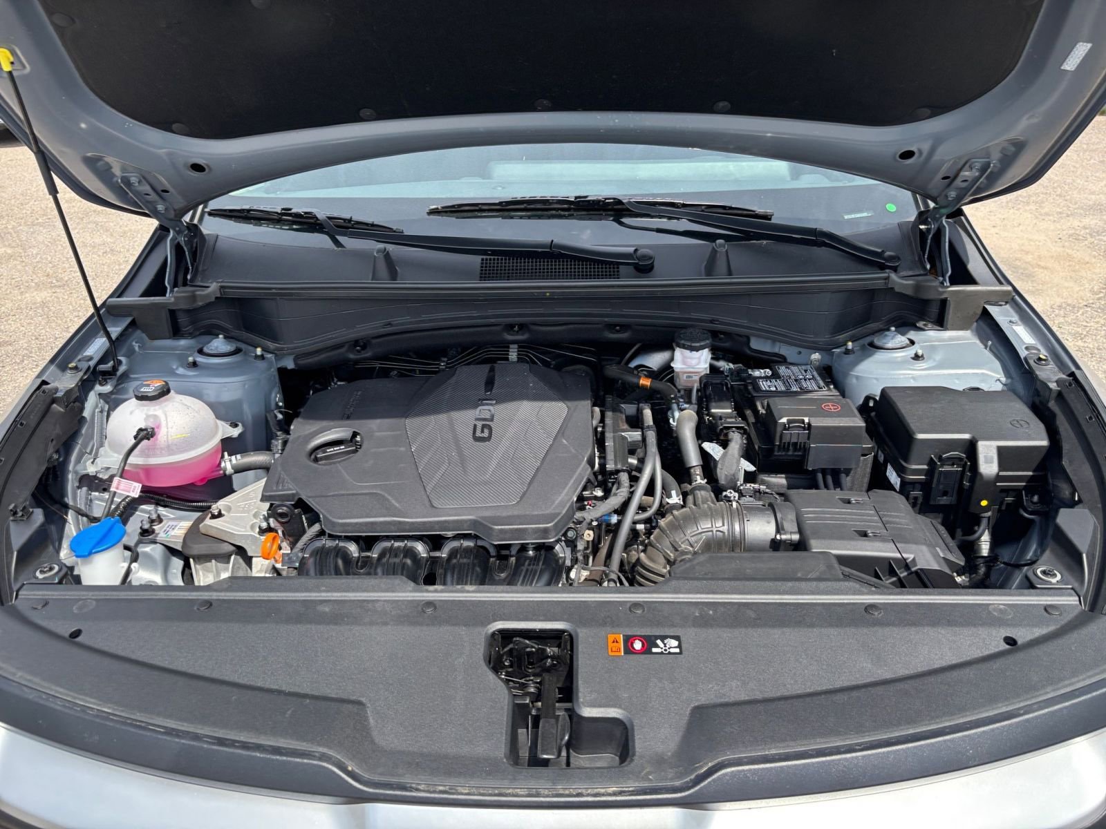 Used 2025 Kia Sportage LX FWD image 28