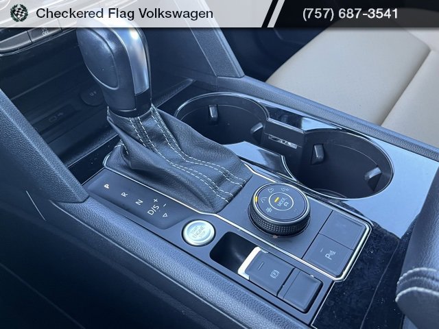 Used 2023 Volkswagen Atlas Cross Sport SEL R-Line image 44