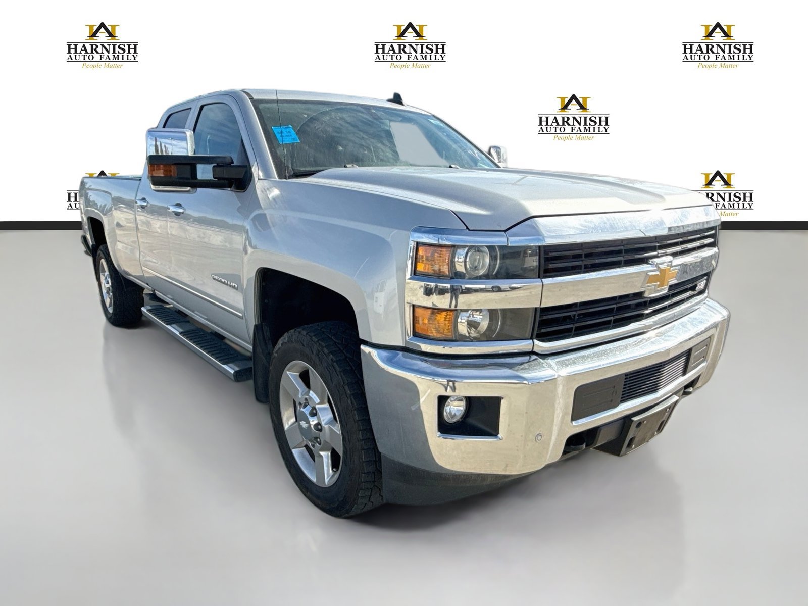 Used 2017 Chevrolet Silverado 2500 LTZ w/ Vortec Plus Package AWD/4WD image 7