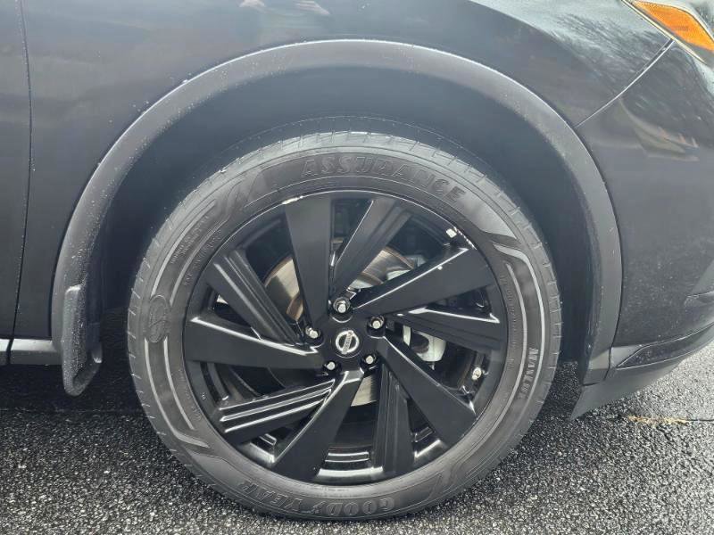 Used 2018 Nissan Murano SL w/ Midnight Edition Package FWD image 16