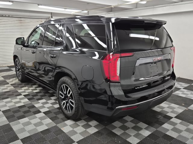 Used 2023 GMC Yukon AT4 w/ AT4 Premium Plus Package image 4