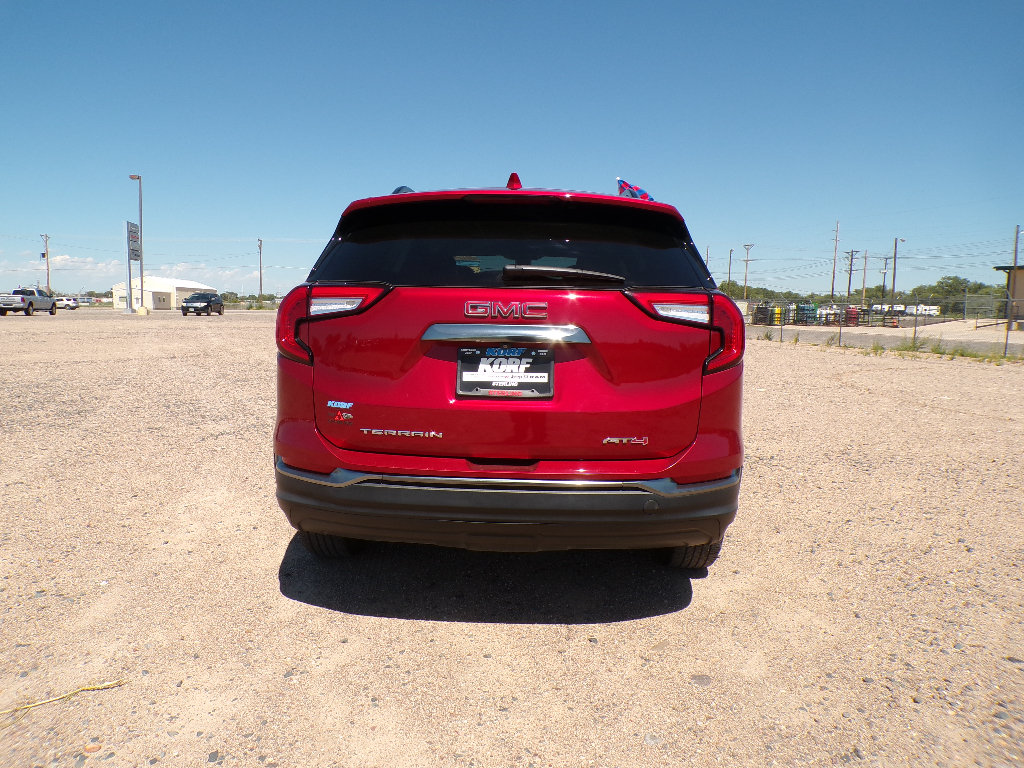 Used 2023 GMC Terrain AT4 AWD/4WD image 30
