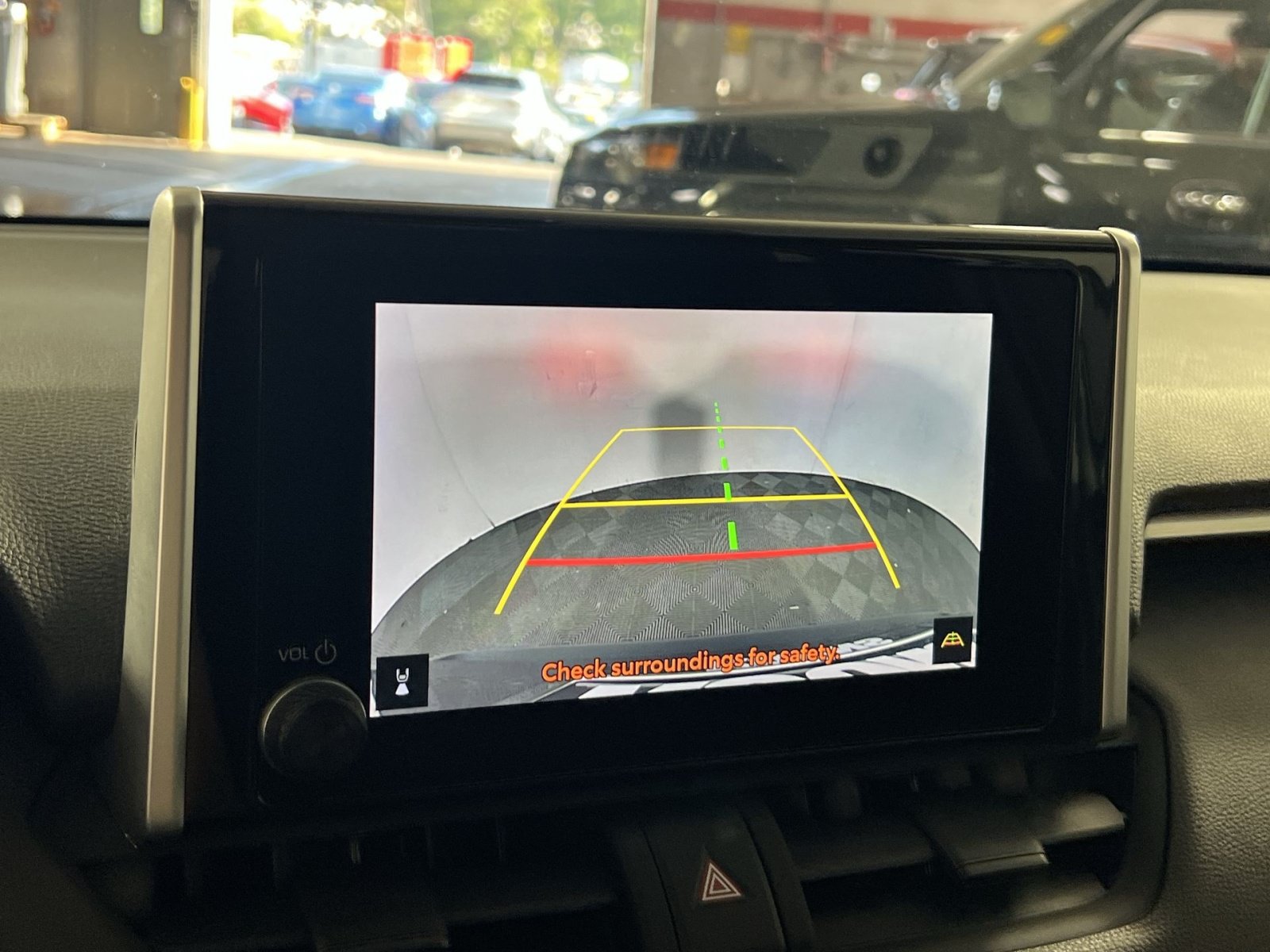 Used 2025 Toyota RAV4 LE AWD/4WD image 19