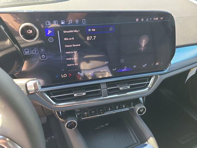 New 2026 Chevrolet Equinox EV LT image 30