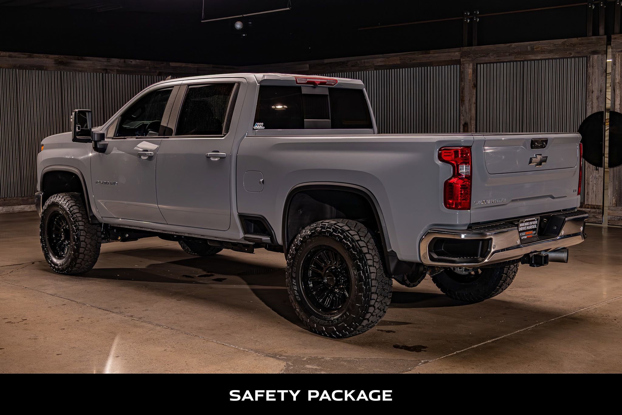 Used 2024 Chevrolet Silverado 2500 LT w/ Safety Package AWD/4WD image 7