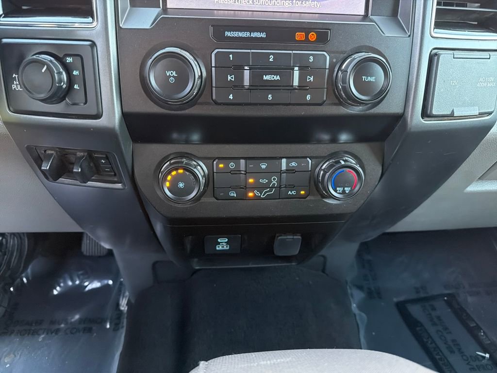 Used 2022 Ford F250 XLT w/ XLT Value Package image 29