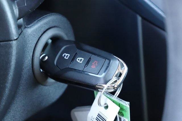 New 2025 Ford Maverick XL w/ Equipment Group 101A image 32