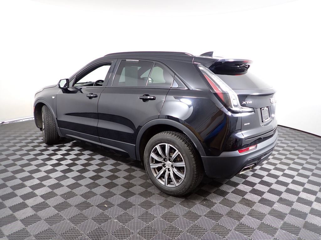 Used 2020 Cadillac XT4 Sport w/ Driver Awareness Package AWD/4WD image 13