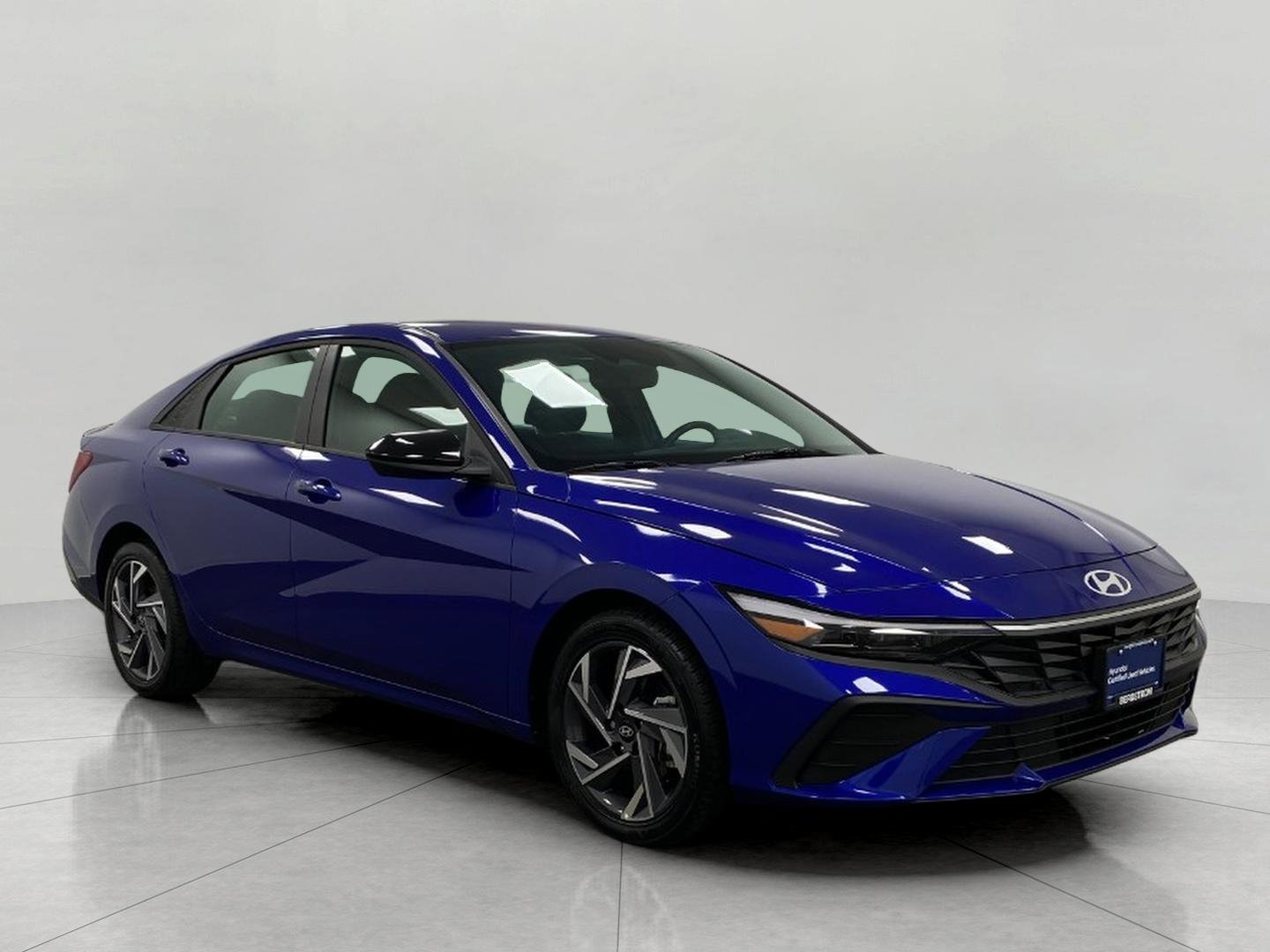 Certified 2025 Hyundai Elantra Sport image 1