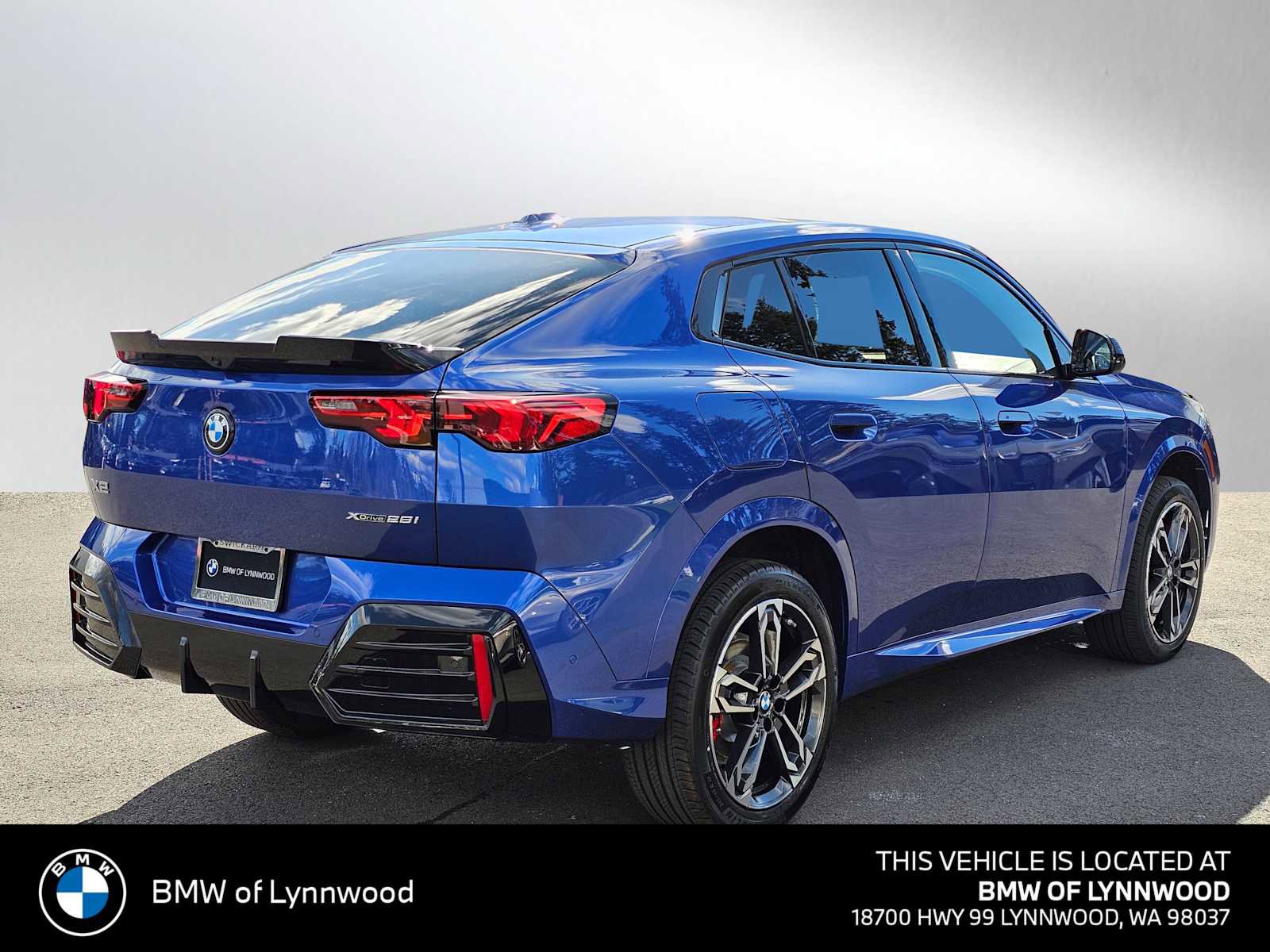 New 2026 BMW X2 xDrive28i w/ Technology Package image 3