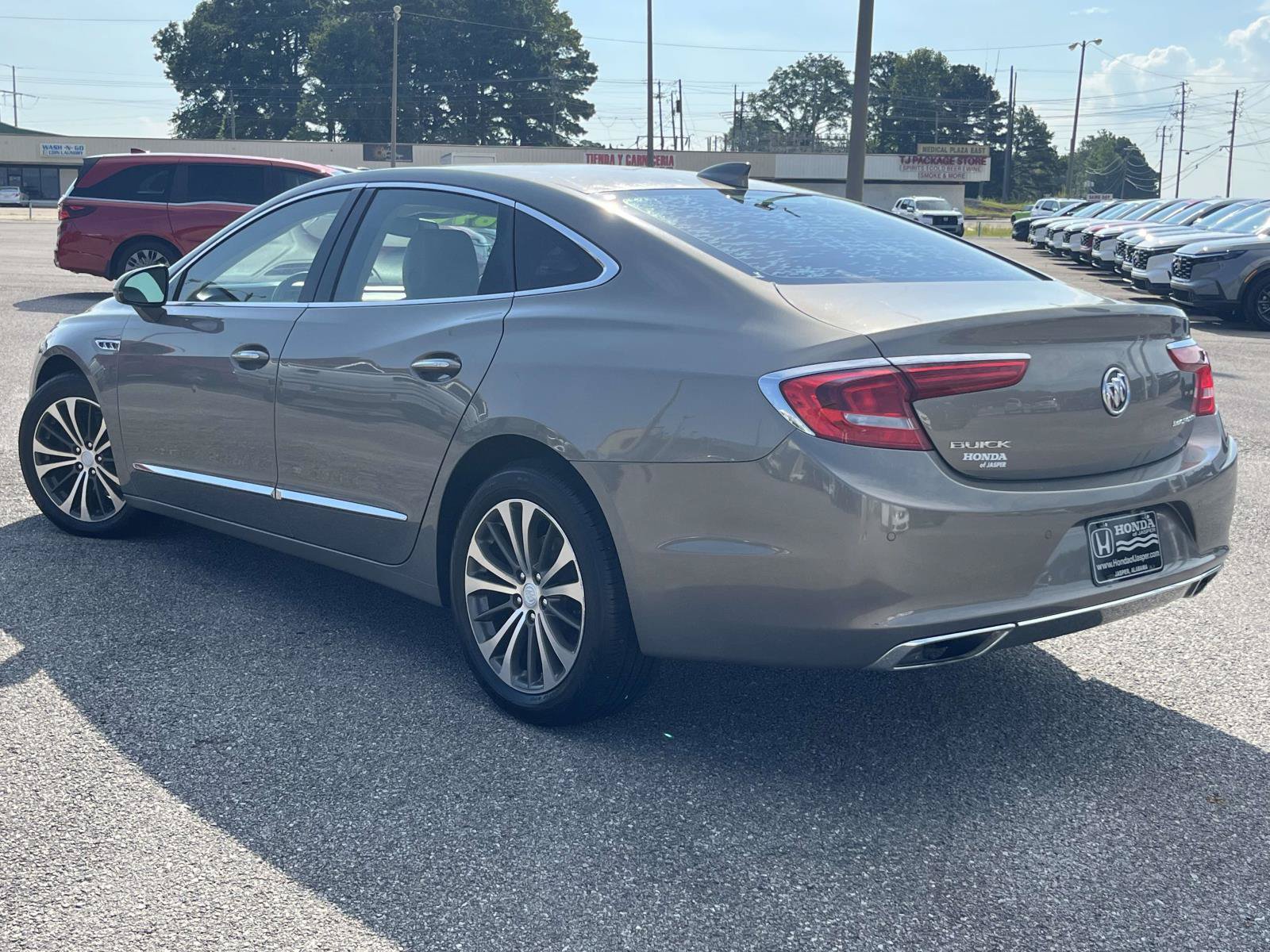 Used 2017 Buick LaCrosse Essence w/ Sights and Sounds Package FWD image 5
