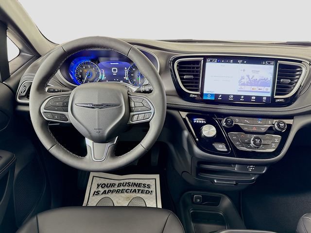 New 2026 Chrysler Pacifica Select image 20