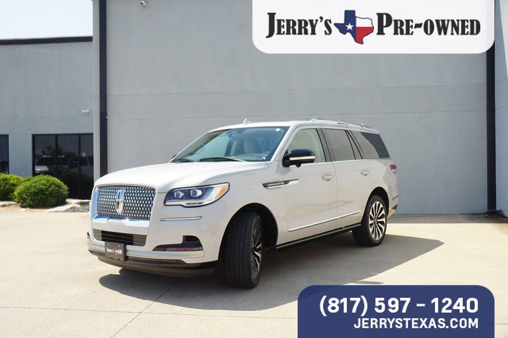 Used 2024 Lincoln Navigator Reserve