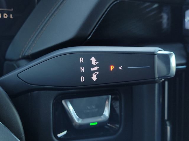 New 2026 GMC Yukon AT4 w/ AT4 Premium Package image 17